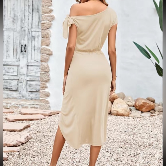 Classic Elegant Knot Asymmetrical Off Shoulder Draped Ruched Slit Dress Green - Picture 7 of 8